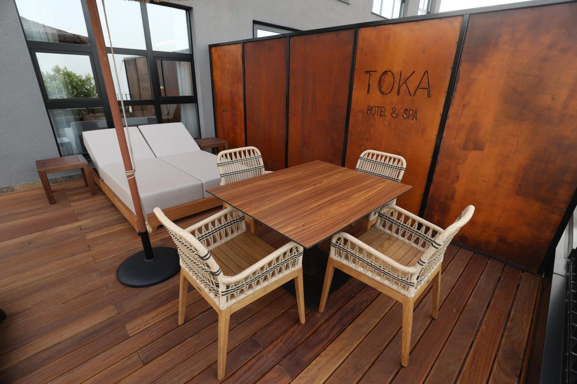 Toka Hotel Restaurant Udenisht Zewnętrze zdjęcie