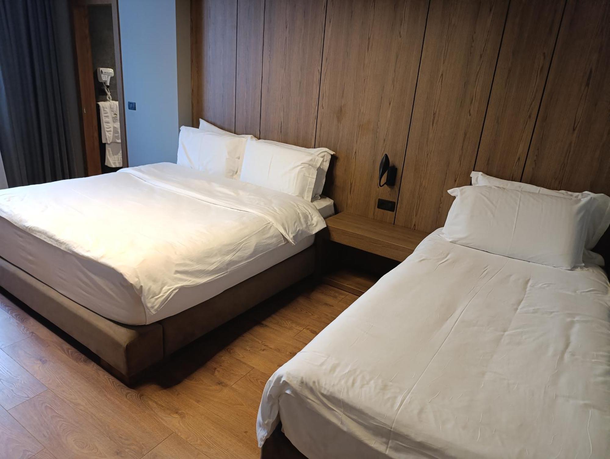 Toka Hotel Restaurant Udenisht Zewnętrze zdjęcie